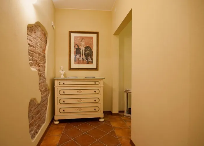 Corte Toro 3* Lucca